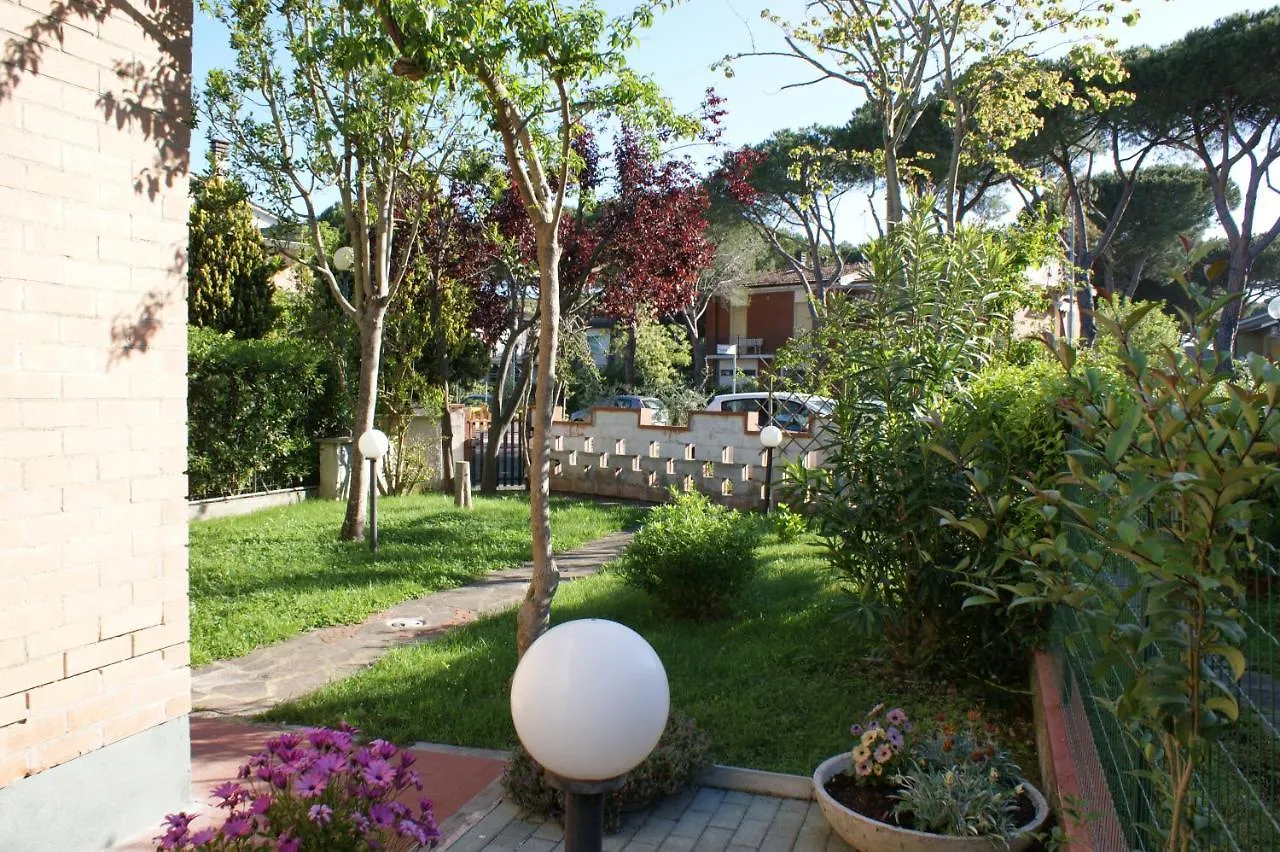 Appartamento Indipendente Con Giardino Ideale Per Famiglie Marina di Castagneto Carducci 0*,